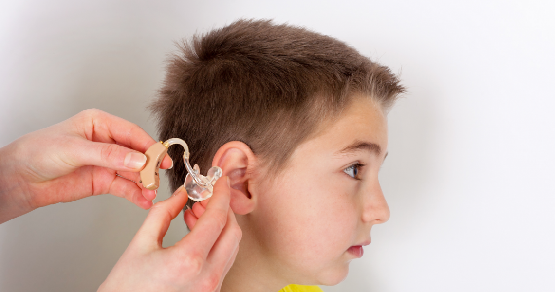 Próteses Auditivas